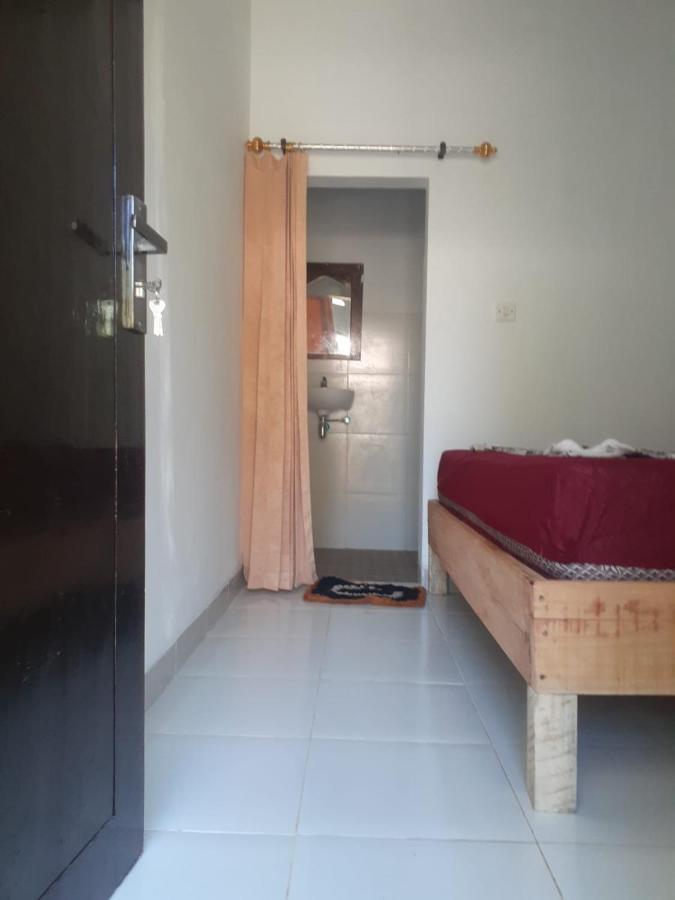 Nadil Homestay Kuta  Exterior photo