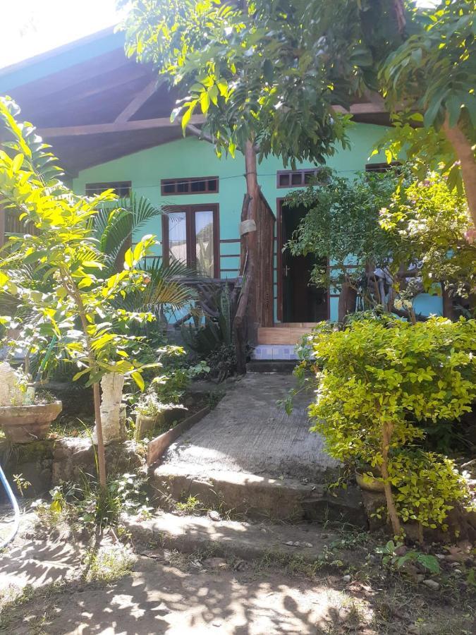 Nadil Homestay Kuta  Exterior photo