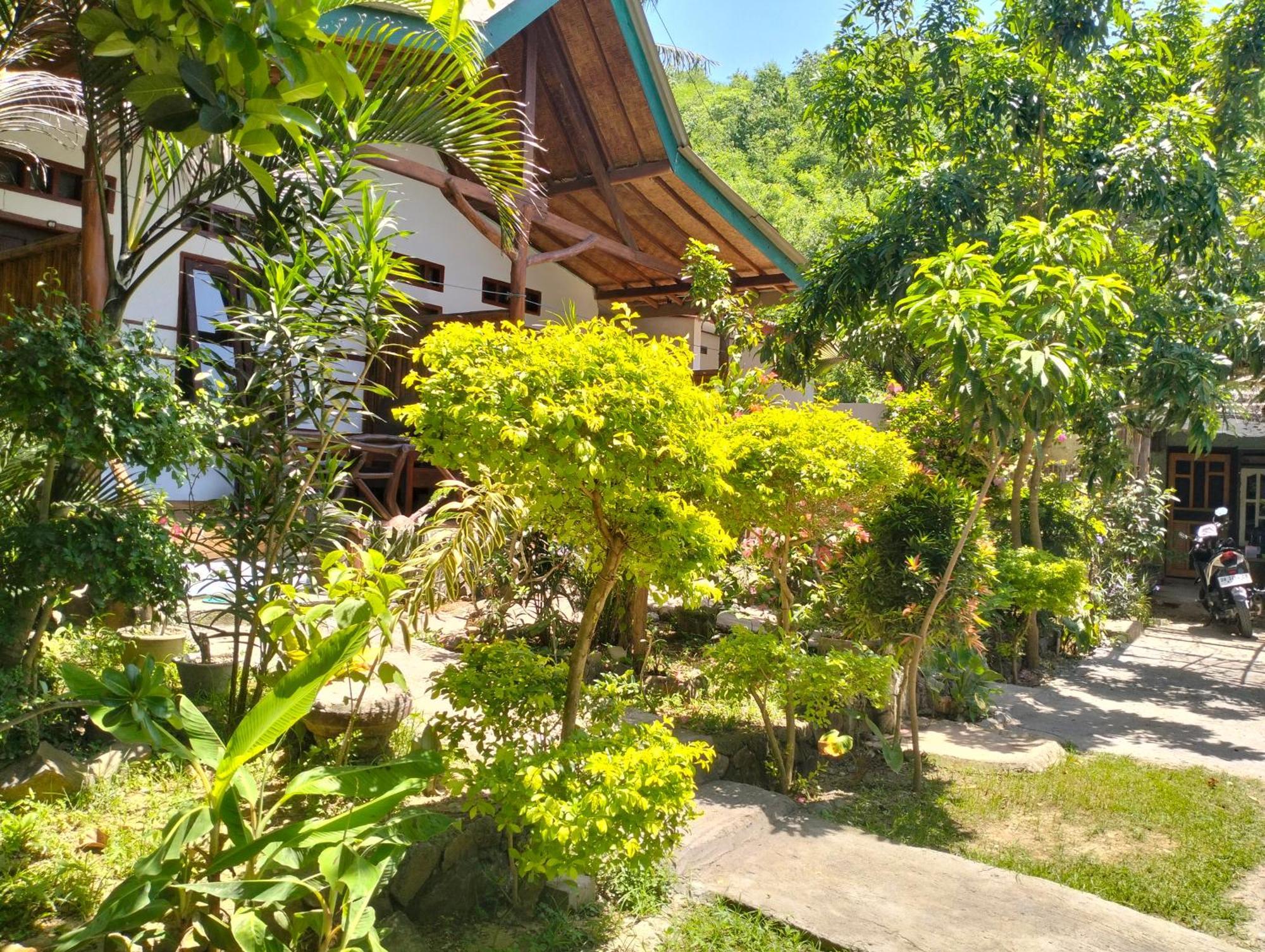 Nadil Homestay Kuta  Exterior photo